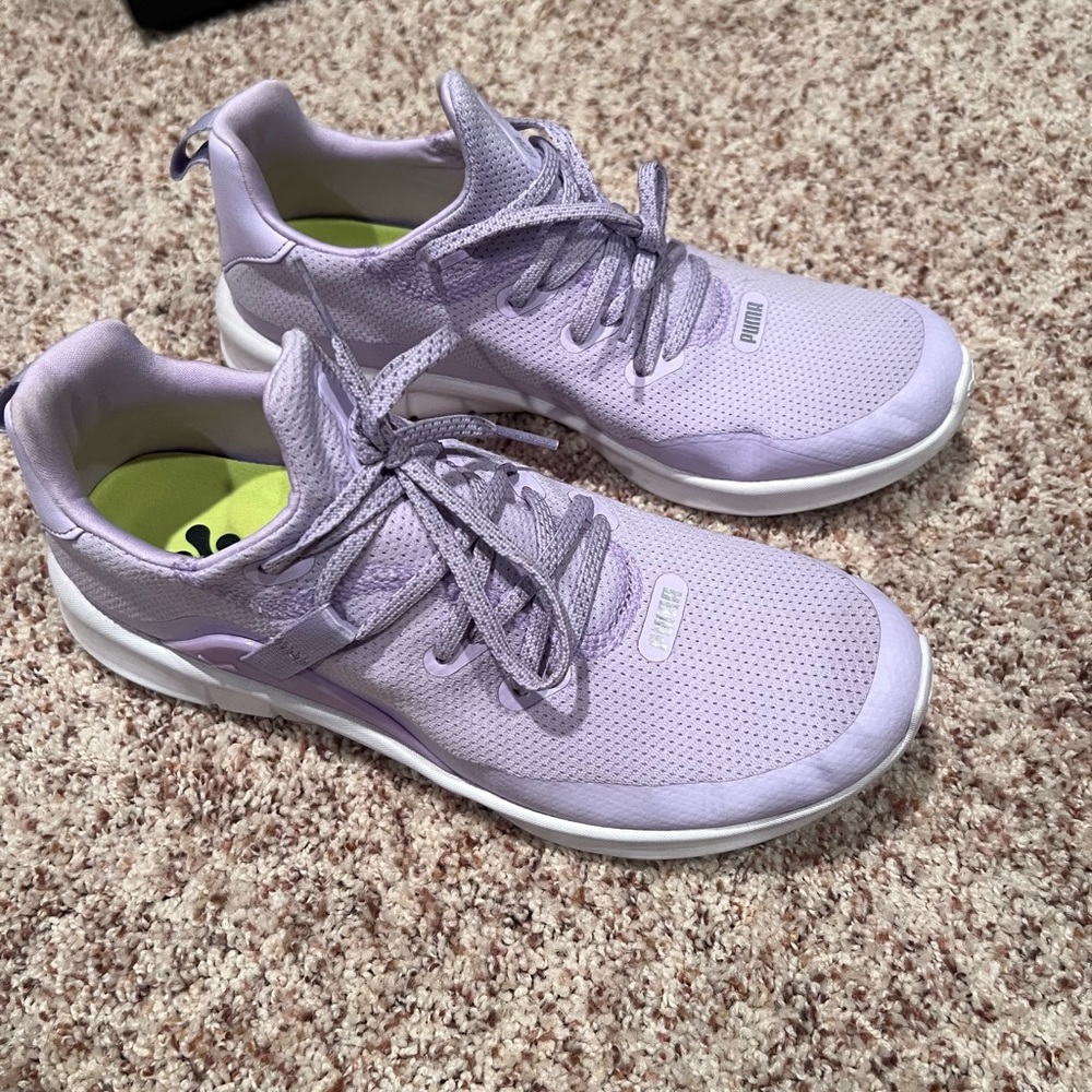 Puma women’s golf shoes. Lavender and white. Size 9. Like new condition.